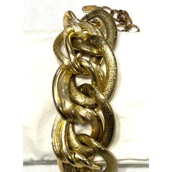 Vincero Brushed Textured Gold Tone Chunky Link Bracelet 8-10 1/2" - Picture 1 of 9
